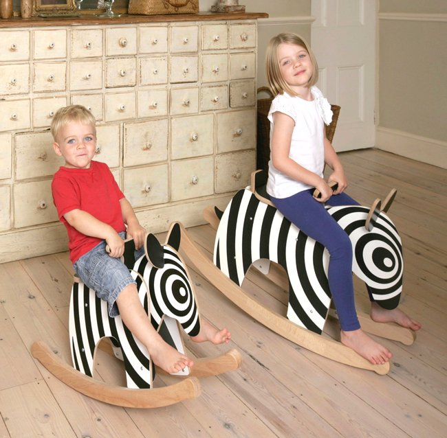 Newmakers tweet media