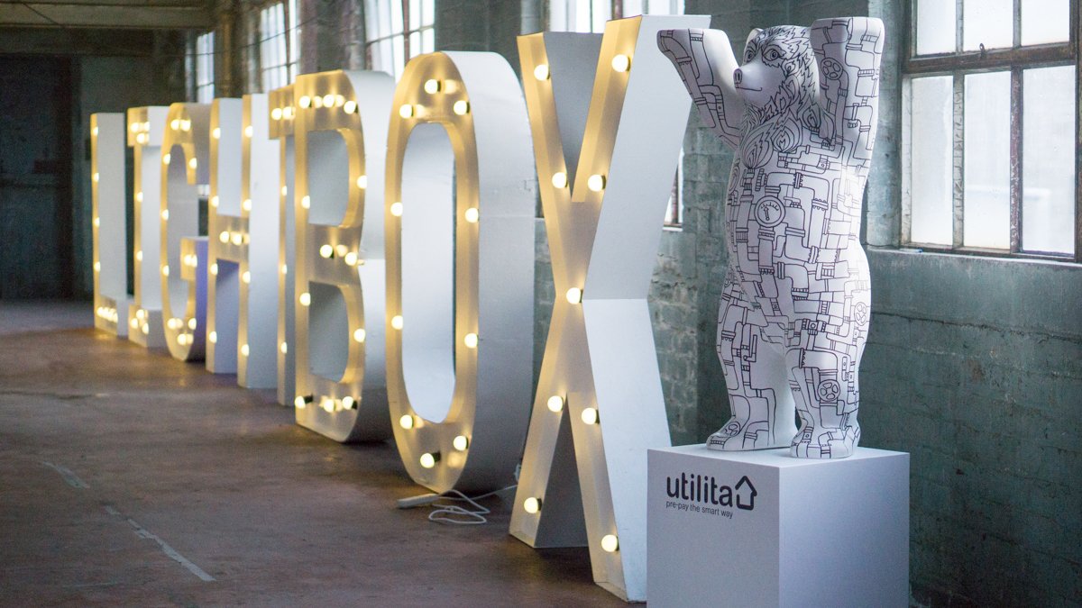 FancyFeatures's tweet photo. We've been working with @UtilitaEnergy to create 3D colouring art for the #LightboxProject in #Glasgow. #MakeHour https://t.co/6Cka41WSXp