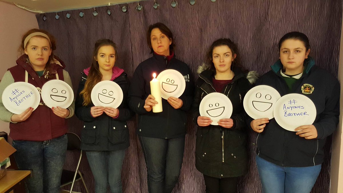 GalwayEastIrl's tweet photo. @nbrez We were listening in Galway and held vigil in support #AnyonesBrother #teamrabbitte https://t.co/goBErWappN