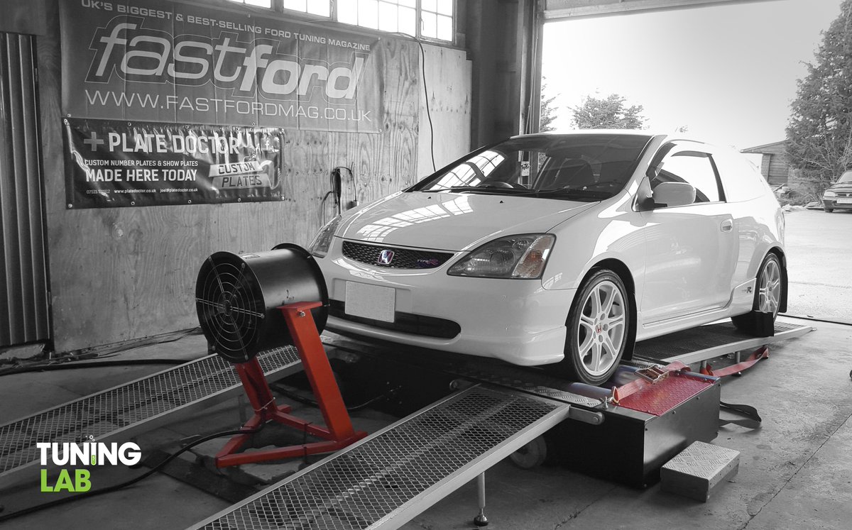 TuningLab's tweet image. Honda Civic Type R EP3 on the rollers. The noise it made when VTEC kicked in was awesome! #TypeR #Civic #VTEC #dyno