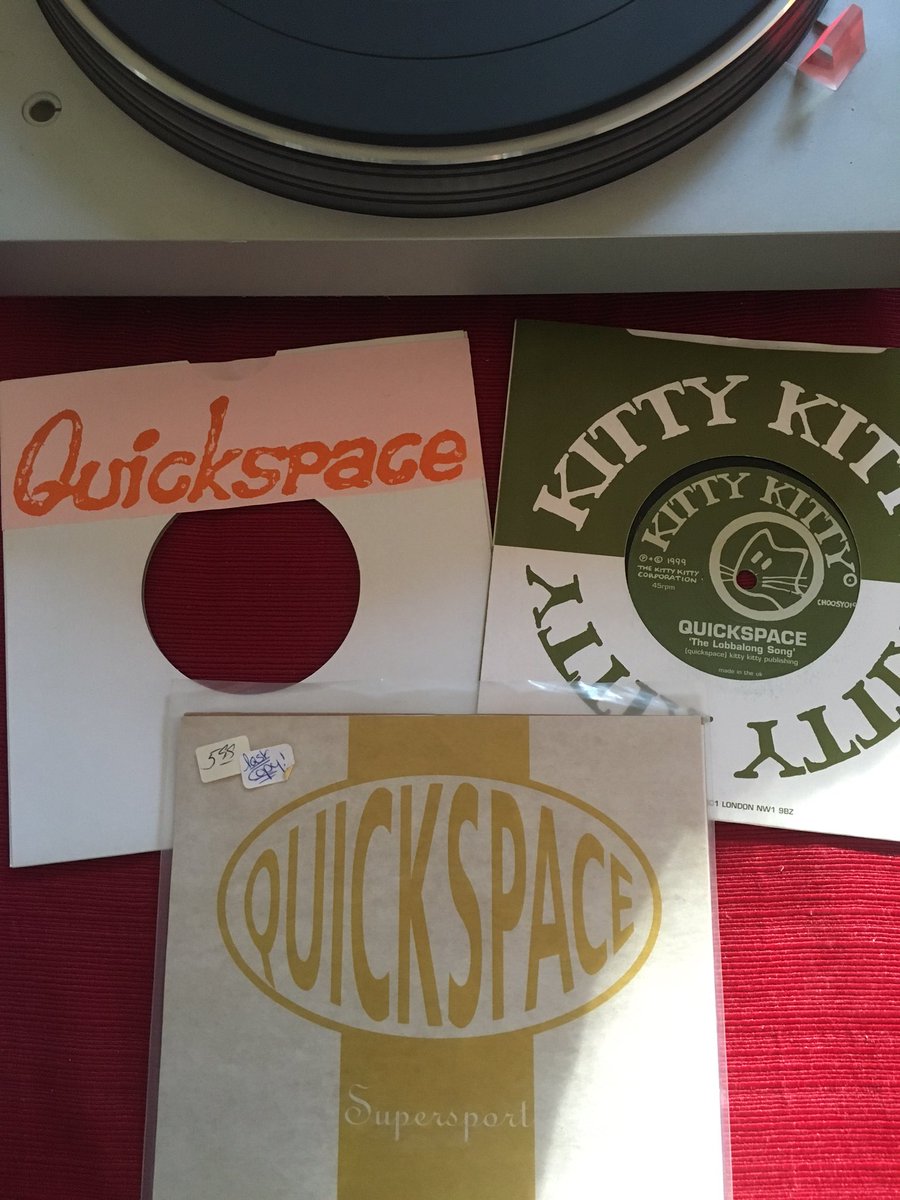 BeardedSteven's tweet image. And the Quickspace singles I have left. #Quickspace #Vinyl #KittyKitty