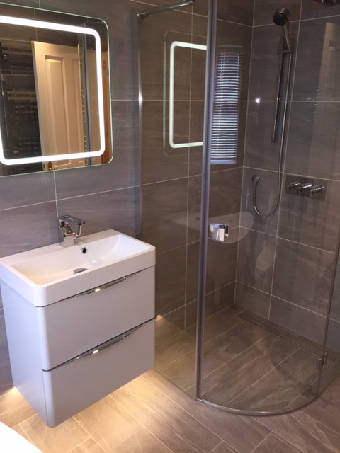 MDCBathrooms's tweet photo. Have a look at these amazing bathroom pictures of before, during &amp; after. Happy Customer :) https://t.co/XbMRhcSRMd