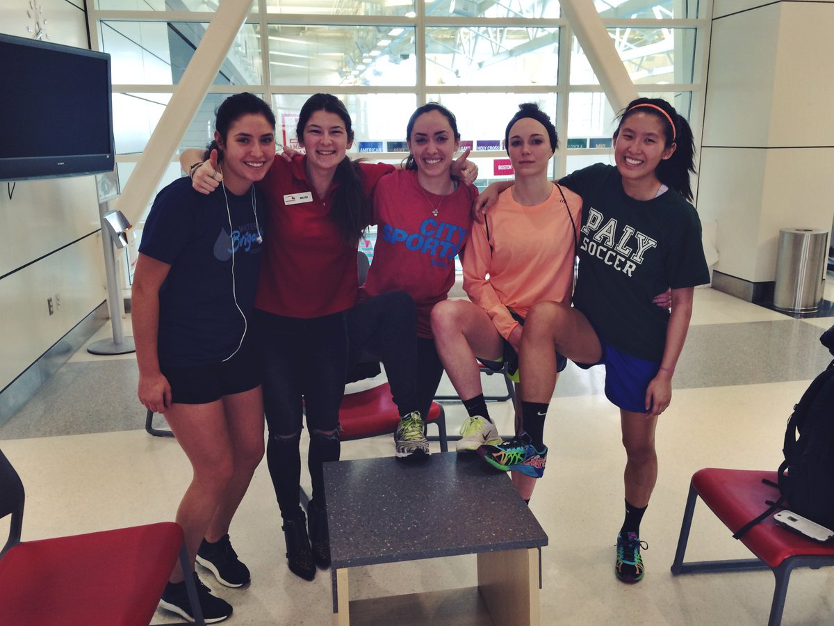 Leg day doesn't have 2 be miserable! Smiles all around as we prepare for the season to start #legday #squatsfordays