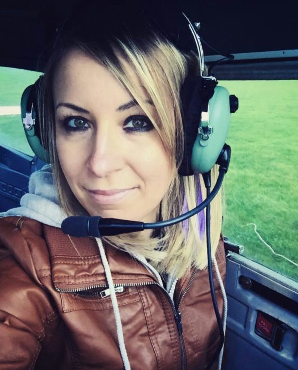 ShareAviation's tweet photo. #ShareAviator Jana Prakova shared her #pilotselfie on https://t.co/HCpK1Kcnev Have you shared yours? #avgeek #genav https://t.co/z0zU8XAie7
