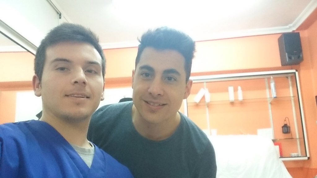 VidalQuiro's tweet photo. @Robert_11A en nuestra clínica https://t.co/JdPwa25BNG
