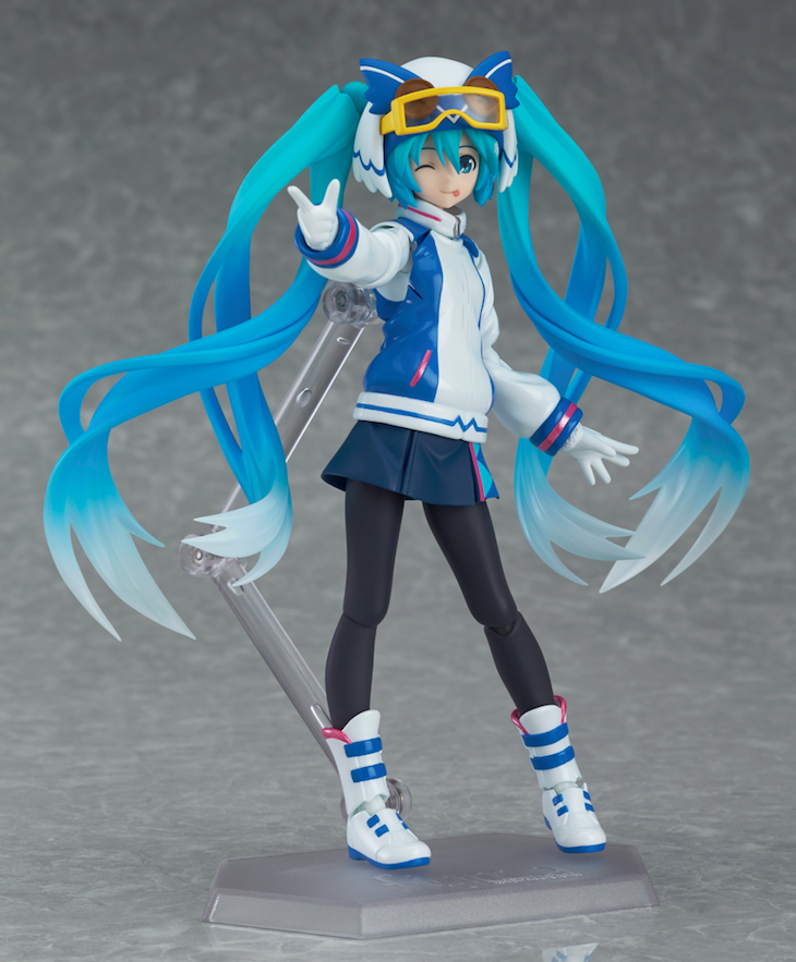 Crunchyroll's tweet photo. ✨RT &amp; ❤️✨ For a chance to win figma Snow Miku: Snow Owl Ver. ~ !! ❄️ 

Details: https://t.co/GK30rw0P1c https://t.co/5CGfRFbNv4