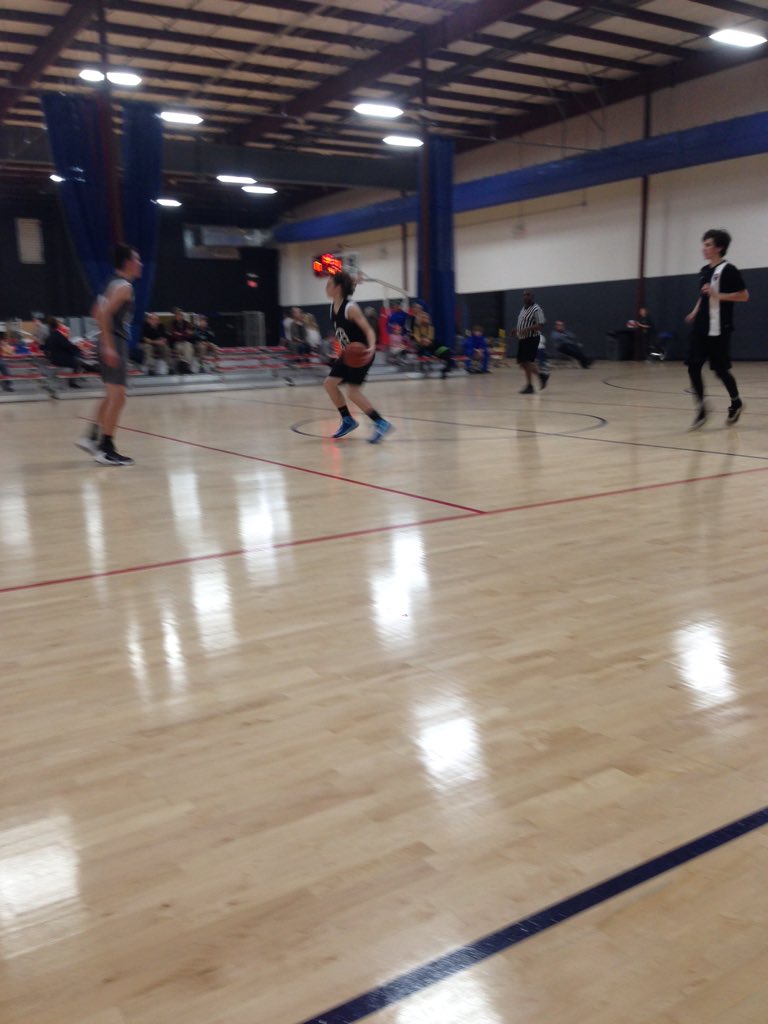 BPBBallers's tweet photo. action shots from tonight's 51-37 win against Brandon Knight. pc @samk_95 https://t.co/jgrktp2GWB