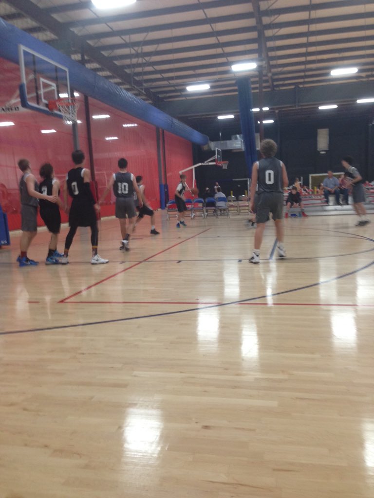 BPBBallers's tweet photo. action shots from tonight's 51-37 win against Brandon Knight. pc @samk_95 https://t.co/jgrktp2GWB