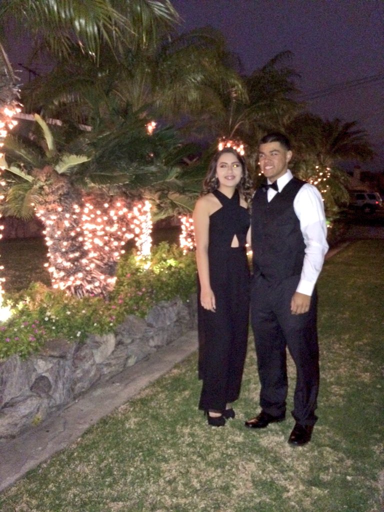 MaciasJoslyn26's tweet photo. Brother Senior Formal✨ #2016Formal #CalHigh https://t.co/7p3aud0Phh