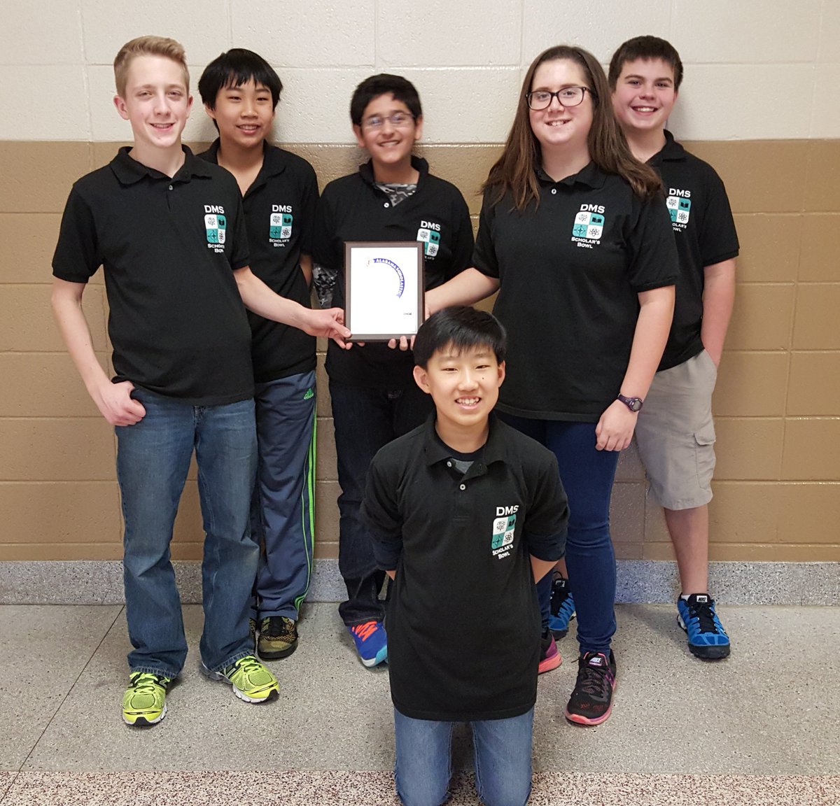 DMS Panther Scholar's win first place at District Tournament and win bid to State Tournament!