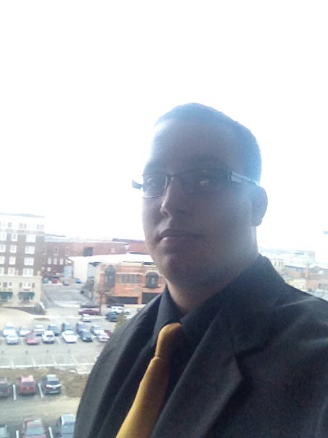 simpson_brandyn's tweet photo. Heading to dinner for some socializing with Delts #Rise #ignitethecharge #IotaGamma https://t.co/lyrJqW1yWB