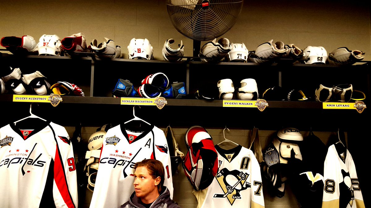 Look who they sat next to each other... #Frenemies #CapsAllStars