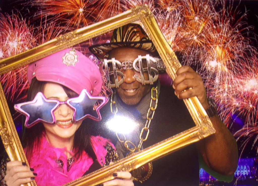 jiantevents's tweet photo. Ever the professionals...@epsoundbox #BirthdayParty #JiantDoesItAgain #PhotoBooth https://t.co/UjPjt1rRg1