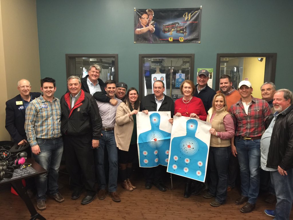 Our team had a great time @ CrossRoads Shooting Sports this afternoon! #IACaucus #ImWithHuck