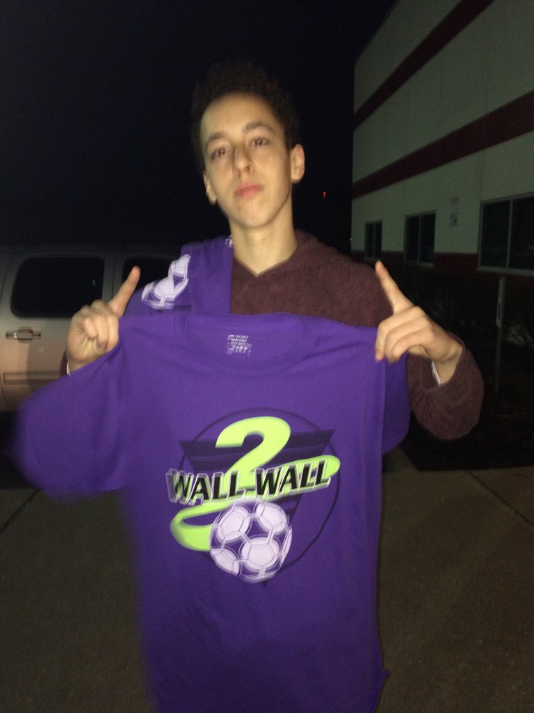R_G_F_C's tweet photo. Fresh off the line it's the 2015 men's high school c division 2015 championship t shirts #BackToBack https://t.co/CyyHYM78pZ