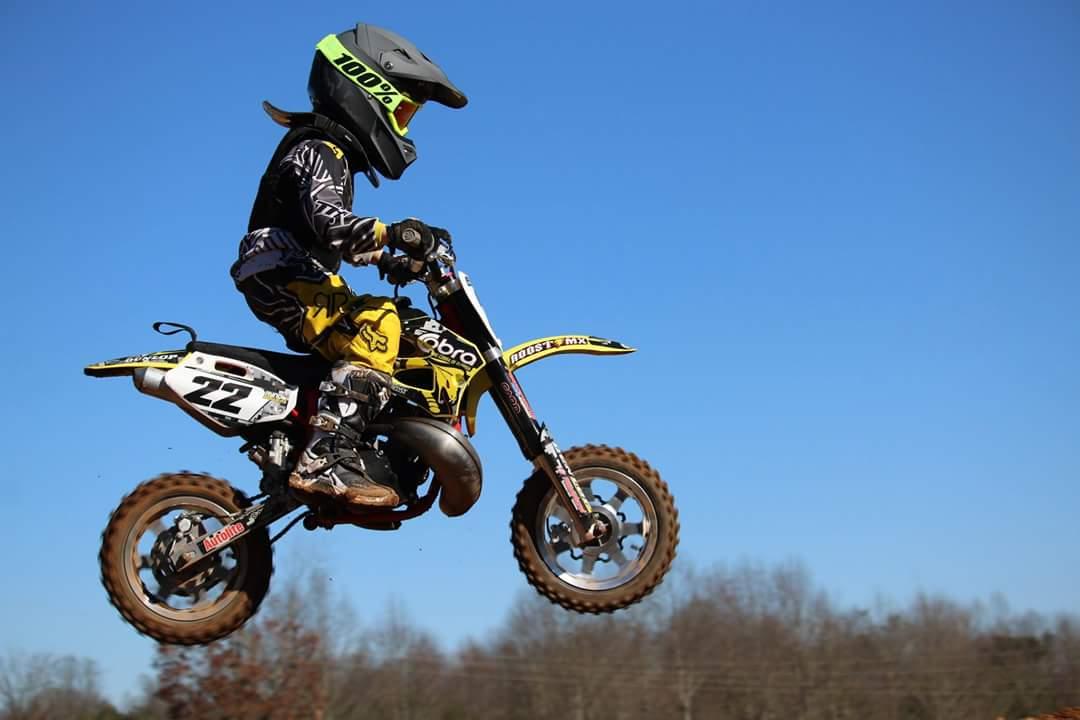 CaleJames22's tweet photo. Great day for a practice! @KingCobraOfFlor @MikaMetalsUsa @DT1AirFilterUSA @RideDunlop https://t.co/lX7uo5j2DA
