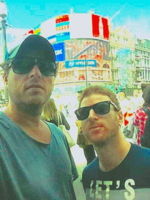 yuzza's tweet photo. Landann 🇬🇧 https://t.co/a6W2cbXqXx