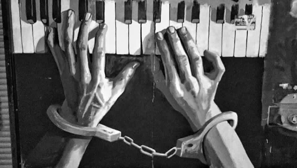 UkClubbersGuide's tweet image. Slave to the keys...