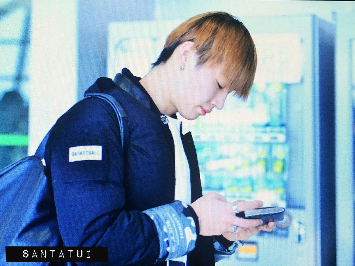 santatui's tweet photo. 160131 KIX 😍 #JB #재범 https://t.co/gFoQXbQwPx
