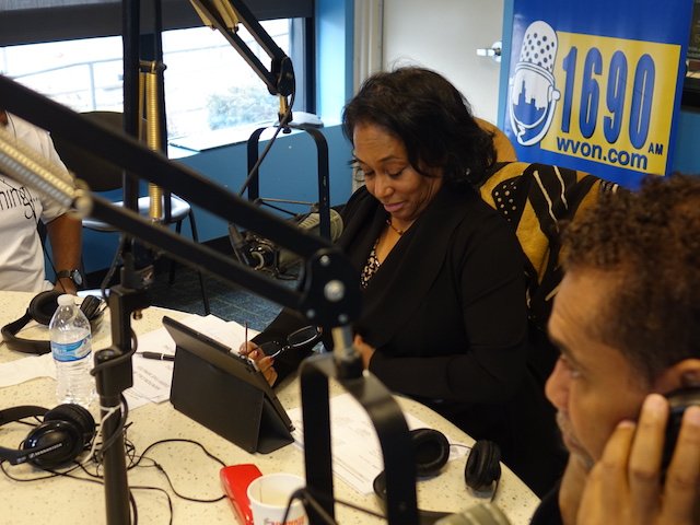 DuSableMuseum's tweet photo. Selections of photos from the 2016 #JoinDuSable #Radiothon @#WVON1690 #DuSomething #Chicago https://t.co/xb96HgGuuC