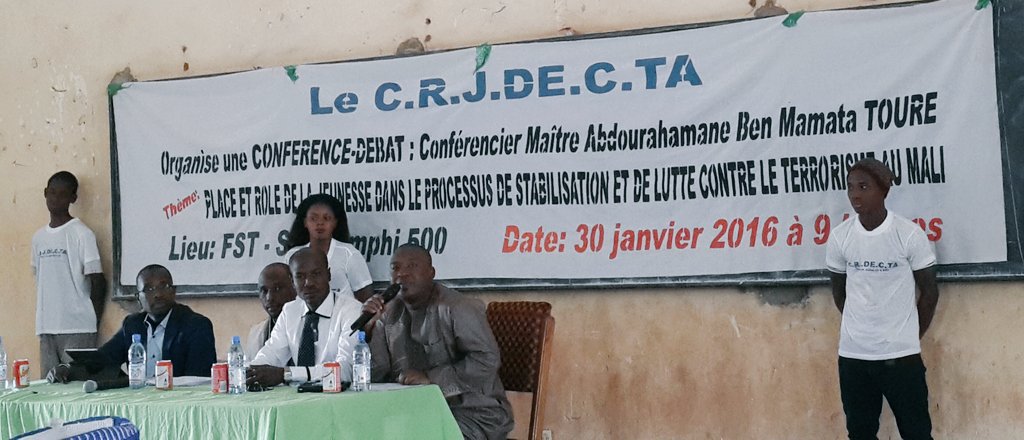 LalaichaM's tweet photo. Conference, les jeunes de #Taboye region de #Gao s'engage: role de la jeunesse #Terrorisme #Stabilisation au MALI https://t.co/a5aZnMajig