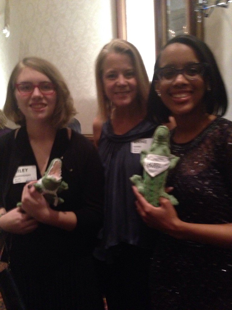 AnnKlotz's tweet photo. Laurel proud of our 2 new Conway Scholars! #breakthroughbash! https://t.co/qpTTLvXy4y