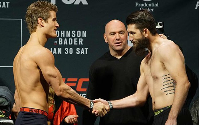 MMANewsSource's tweet image. Bryan Barberena chokes out Sage Northcutt at #UFC on FOX 18 mmanewssource.com/bryan-barberen…