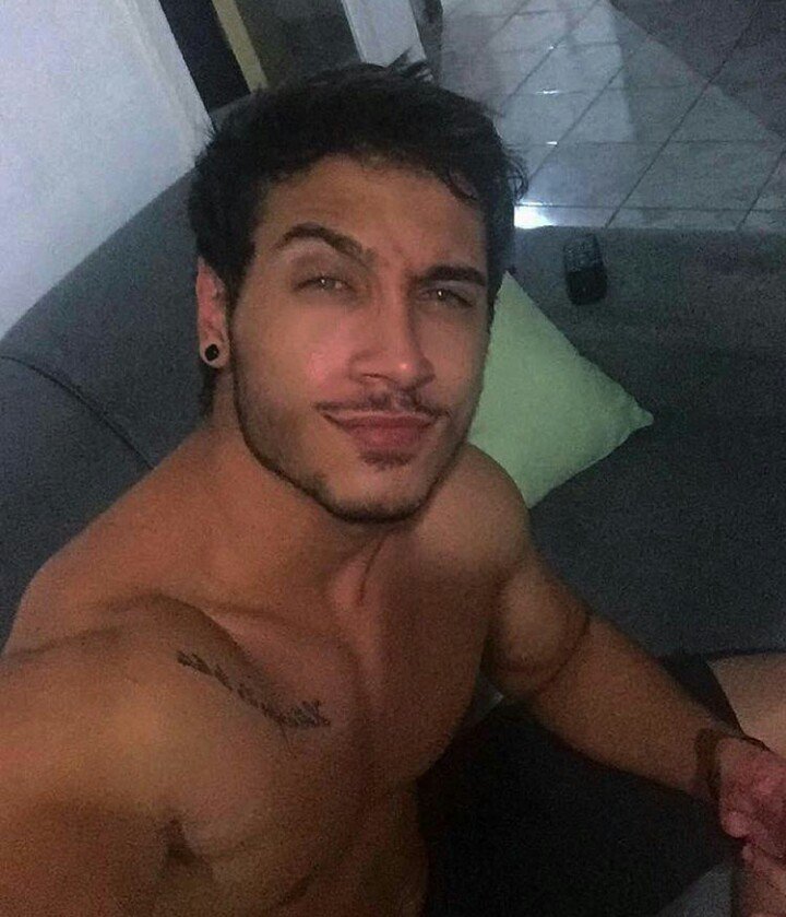 Bernardoluccaa's tweet photo. Cadê o sono? https://t.co/vPYMvPWSu8