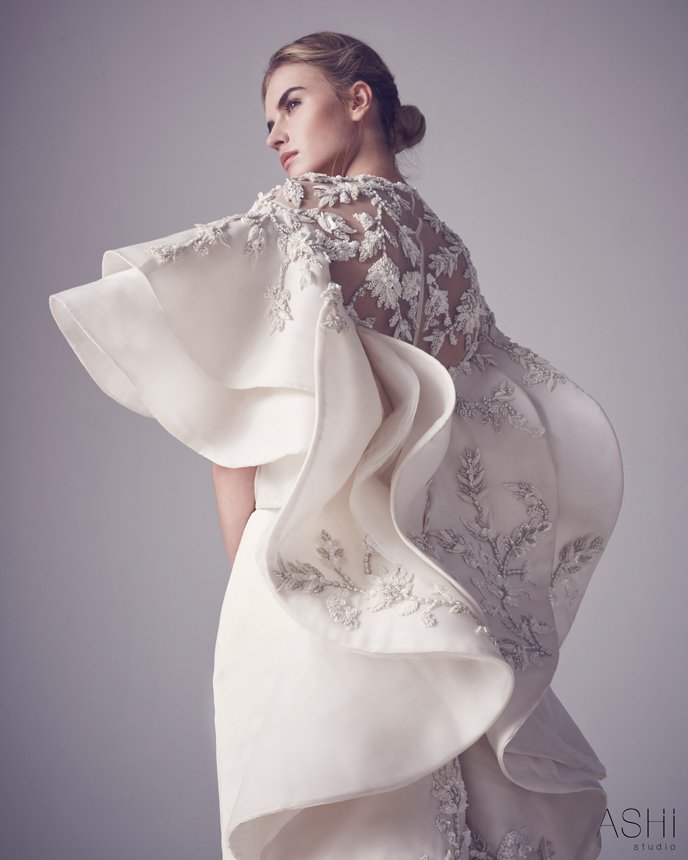 Pugliafashion's tweet photo. RT SLFfashion: The artistic side of fashion design: Holy Serpentine princess ashistudio Spring Summer 2016 #HauteC… https://t.co/4i960HwY4t