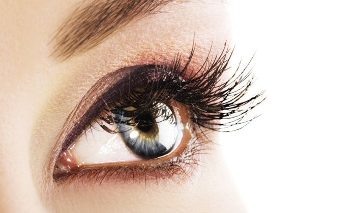 bebuzzd's tweet photo. Life is short, lashes dont have to be @sensessalonjlt #eyelashextensions #bebuzzdloyalty #loyaltyprogram #mybebuzzd https://t.co/R8Dr3o5YpL