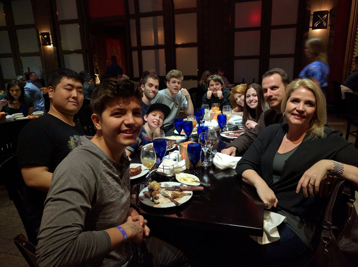 Preston's tweet photo. DINNER https://t.co/zkYNpnOnRm