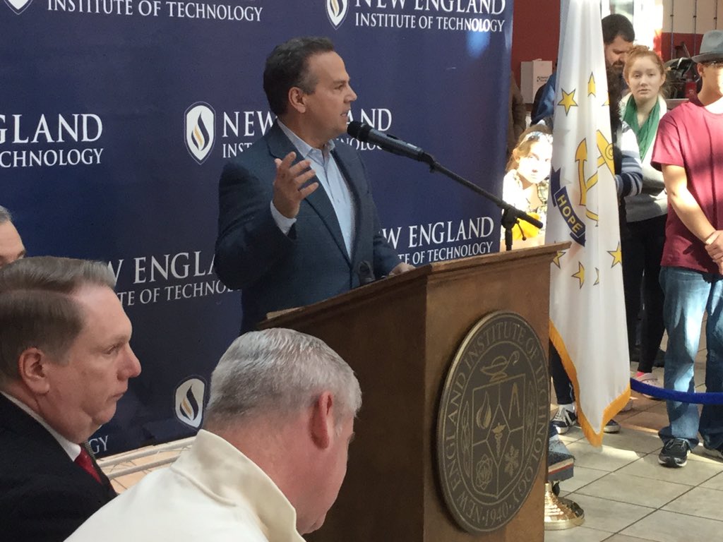 FTC_RI_Robotics's tweet photo. Thank you @davidcicilline for visiting with @FTC_RI_Robotics today @NEInstituteTech #RIFTC! https://t.co/ycXpliEuej