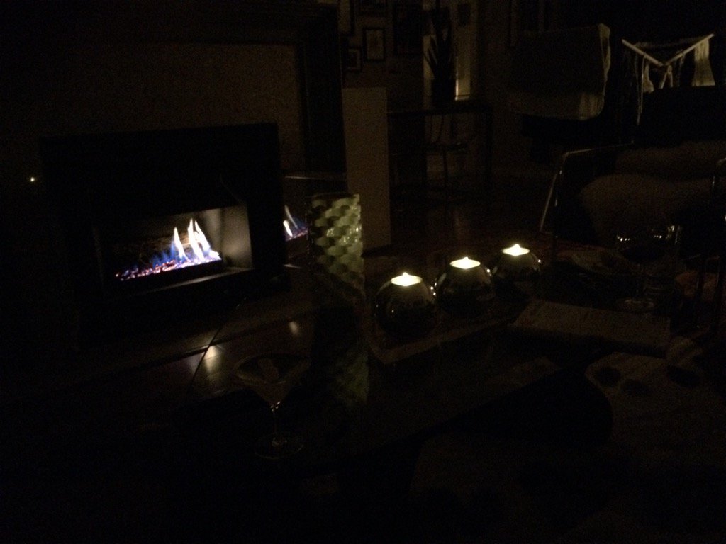 Bimmer325i's tweet photo. Saturday take out pizza from delicious @PizzaCarano in the dark. #poweroutage main to Fraser. #Yvrproblems. https://t.co/YpM70OtYtU