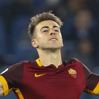 detiksport's tweet photo. Salam Kenal Istimewa dari El Shaarawy untuk Tifosi Roma https://t.co/SCZLsuC5Fp https://t.co/SeH48kAfYi