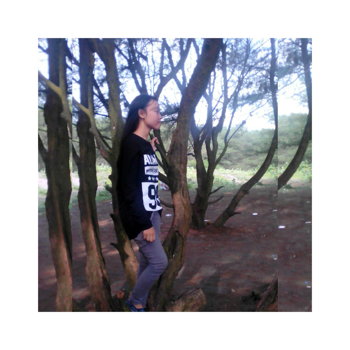 Shasaaa_18's tweet photo. Pantai goa cemara https://t.co/XsbfkSJBj9