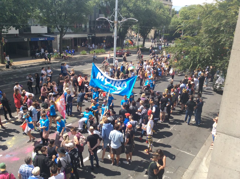 JOY949's tweet photo. .@midsumma #pridemarch #94DaysJOY https://t.co/03c2Zb6Mjc