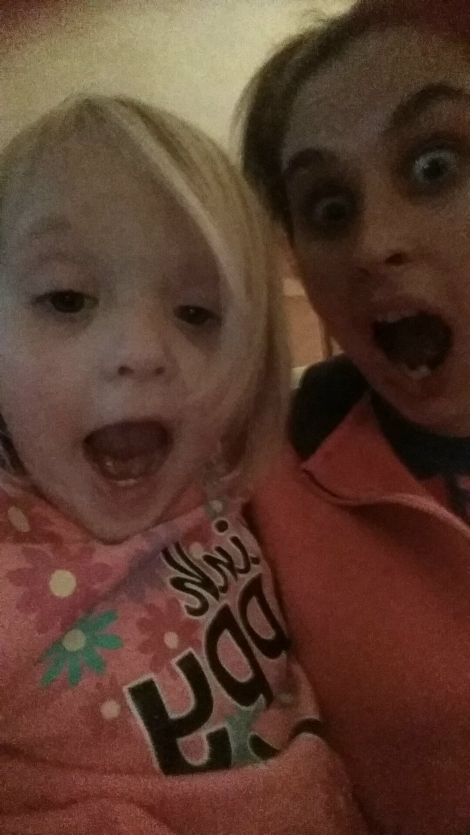 samiborbein's tweet photo. Me and mia https://t.co/M0dPZVSAsx