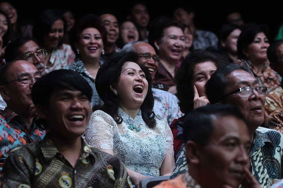 KickAndyShow's tweet photo. Dulu mrk hidup susah &amp; prihatin. Kini mrk jd org no.1 di daerah. #kickandy Jumat, 5 Feb 2016 pk 20.05 @Metro_TV https://t.co/twwzMD3MhT