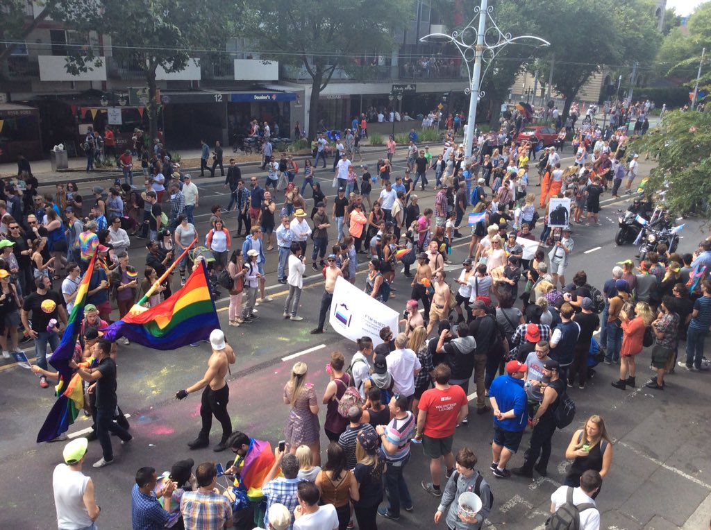 JOY949's tweet photo. .@midsumma #pridemarch #94DaysJOY https://t.co/BozvGnwnxx