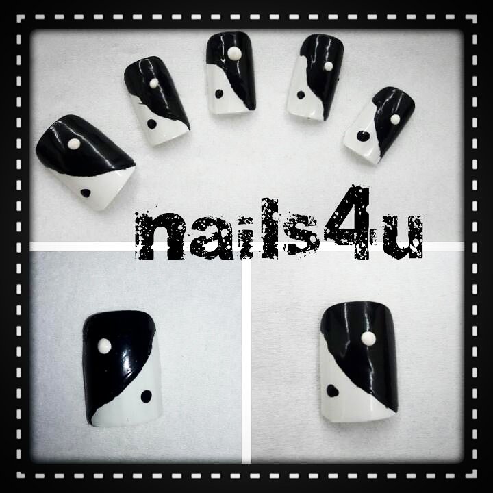 nails4u_16's tweet photo. Black &amp; white 😉😉 https://t.co/qfiaZj0omU