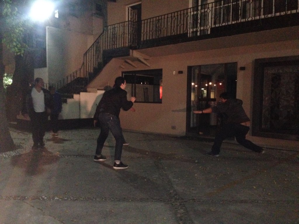 GDGPolymerMX's tweet photo. Primera actividad de noche para los developers en el #PolyHackMx https://t.co/lAkgDJeB34