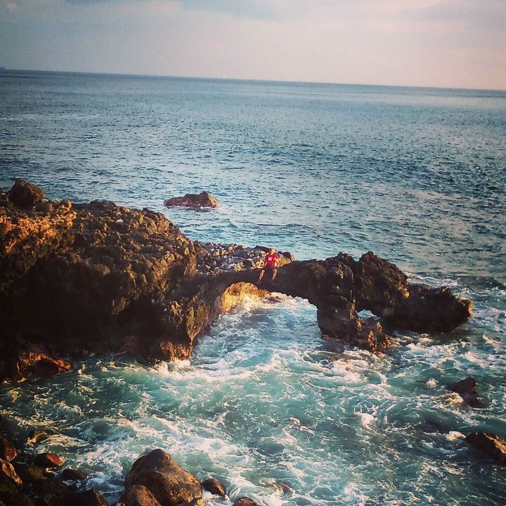 tyla808's tweet photo. #TheHubster #MakingAnykine on one of the 3 bridges...this is the smaller one #HappyDay #Ha… https://t.co/8qRxgYZQLm https://t.co/LbE6Bbcvuq