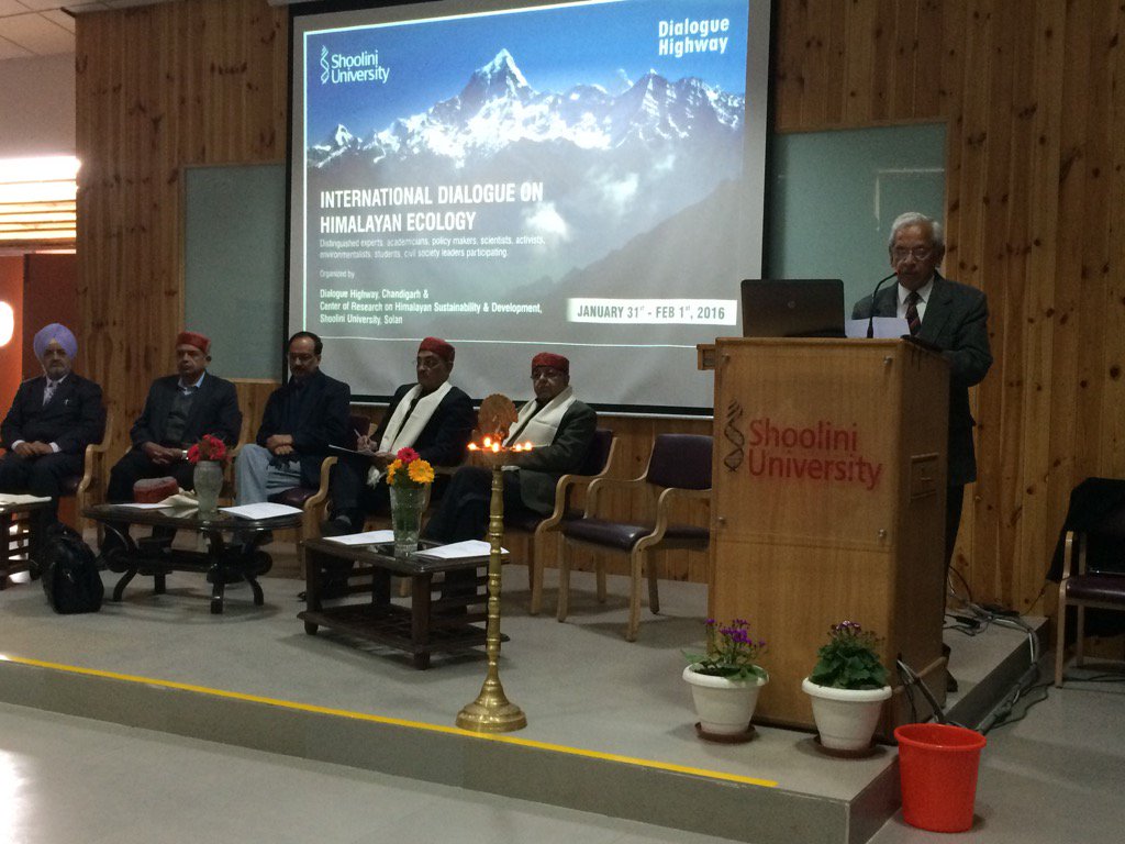 karma2nirwana's tweet photo. #HimalayanDialogue Conference gets underway with traditional lamp lighting & VC's welcome address. https://t.co/Jekdex045H