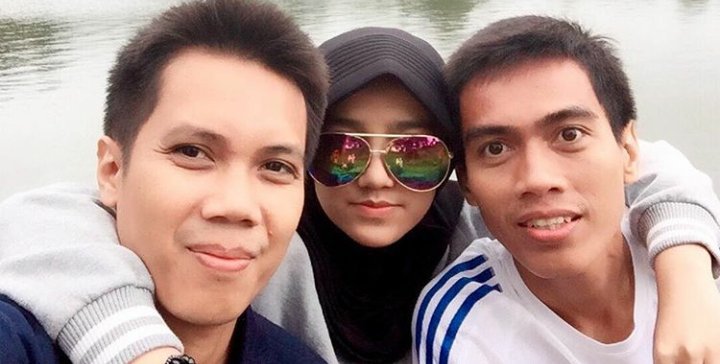 wirdamansur_'s tweet photo. Family @Yusuf_Mansur  without @Wirda_Mansur https://t.co/flYaHzqUCK
