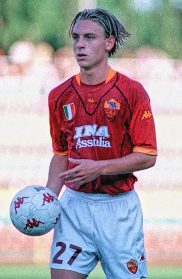 FootballFactly's tweet image. Daniele De Rossi. One club man, lived the dream.