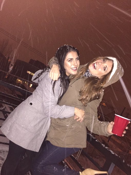 It's snowing in Denver!!! Best trip ever!!! ❤️❄️❄️⛄️⛄️ https://t.co/E0s30IWKYG<a href="/tag/model"class="tags"><span>#model</span></a><a href="/tag/beach"class="tags"><span>#beach</span></a>