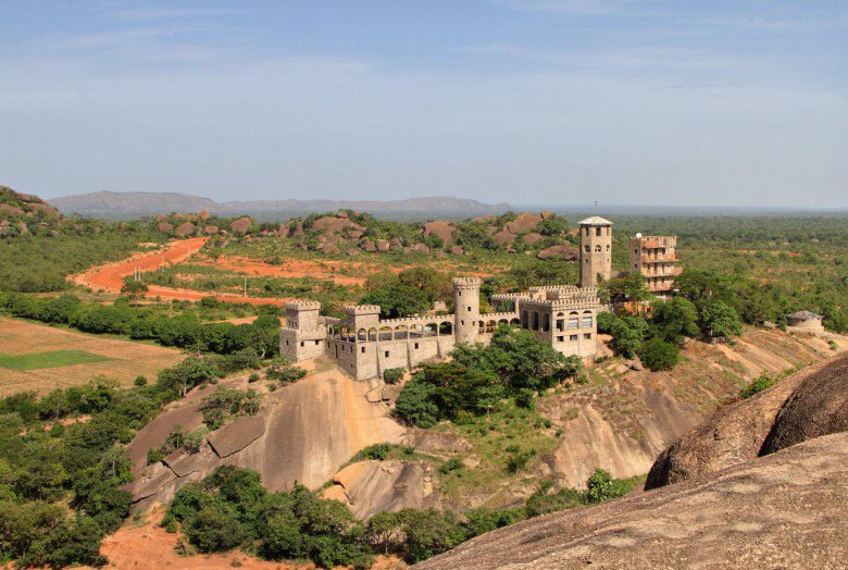 DeejayKayce's tweet photo. There's this beautiful place called the Kajuru Castle in Kaduna.
Heard of it?
It's breath-taking! https://t.co/OZvv9PzdFE