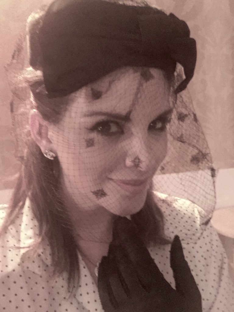 Diana Llano tweet media