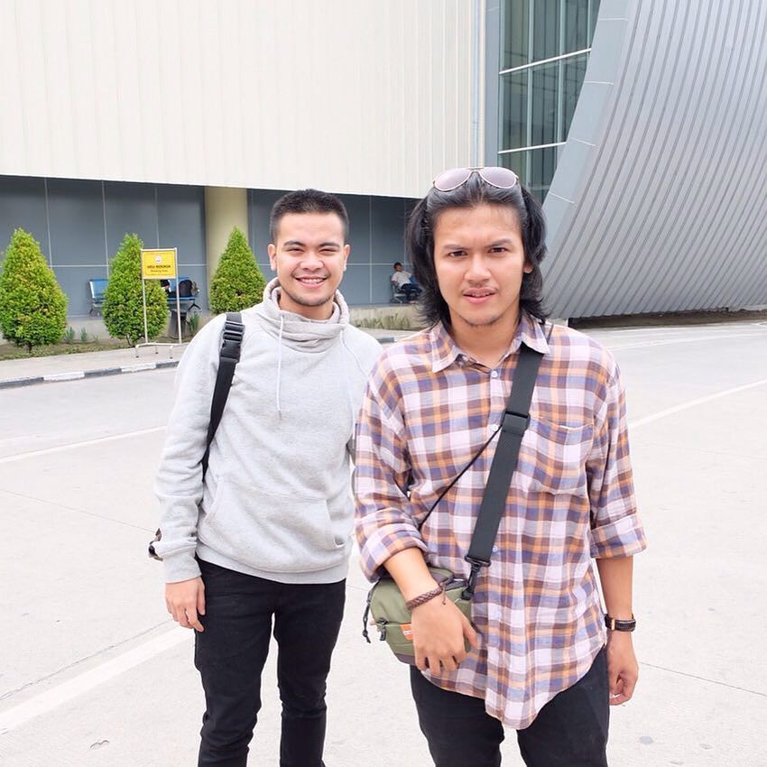 smashsemarang's tweet photo. #PotretSMASH With my bro! https://t.co/jm8vIWn8gE