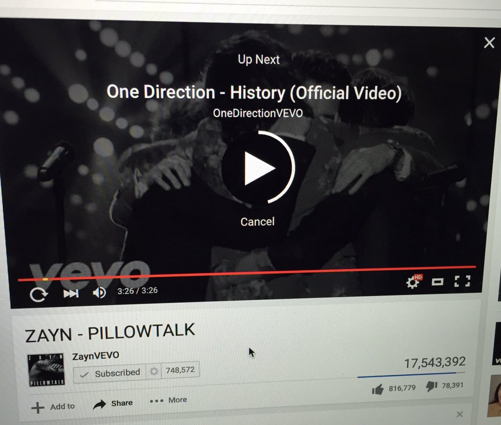 When history automatically plays after pillowtalk...